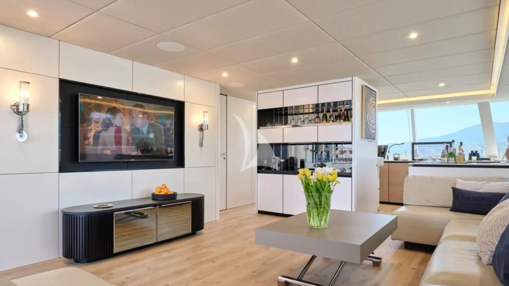 GENNY yacht charter photo