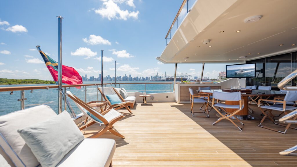 Benetti yacht for charter in Mayaguana, exterior at anchor