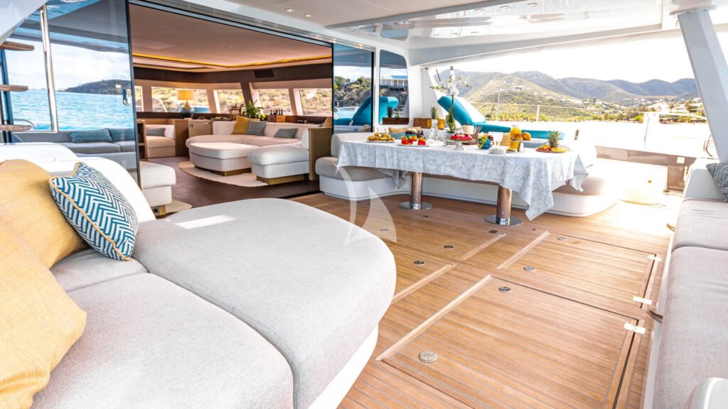 J. Sparrow - Aft-deck lounge