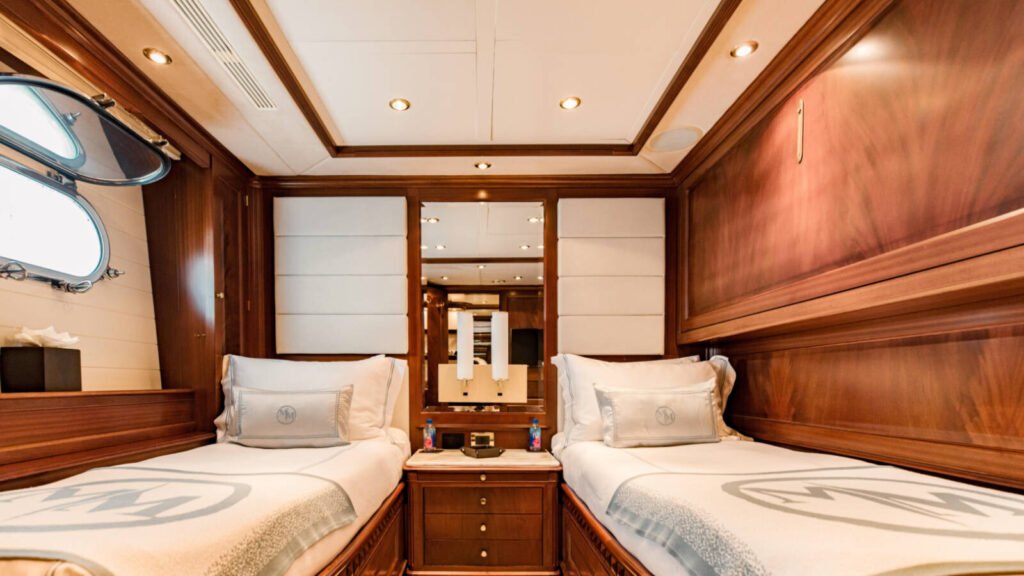 MAMMA MIA luxury charter yacht