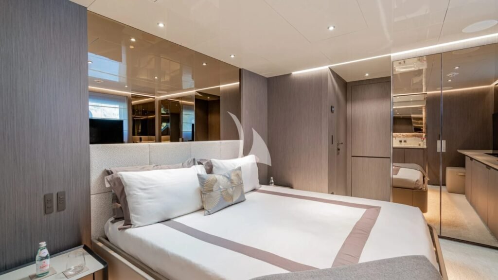 MARICAN FOREVER VIP stateroom