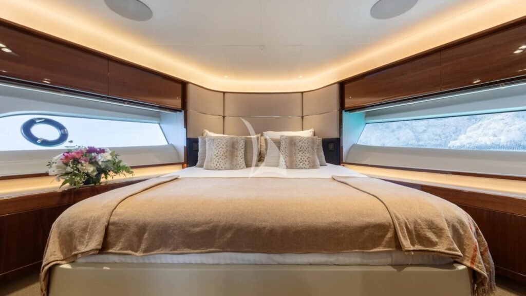 MIO BARCO VIP stateroom