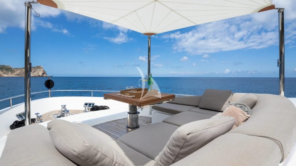 MOONSHOT yacht charter photo