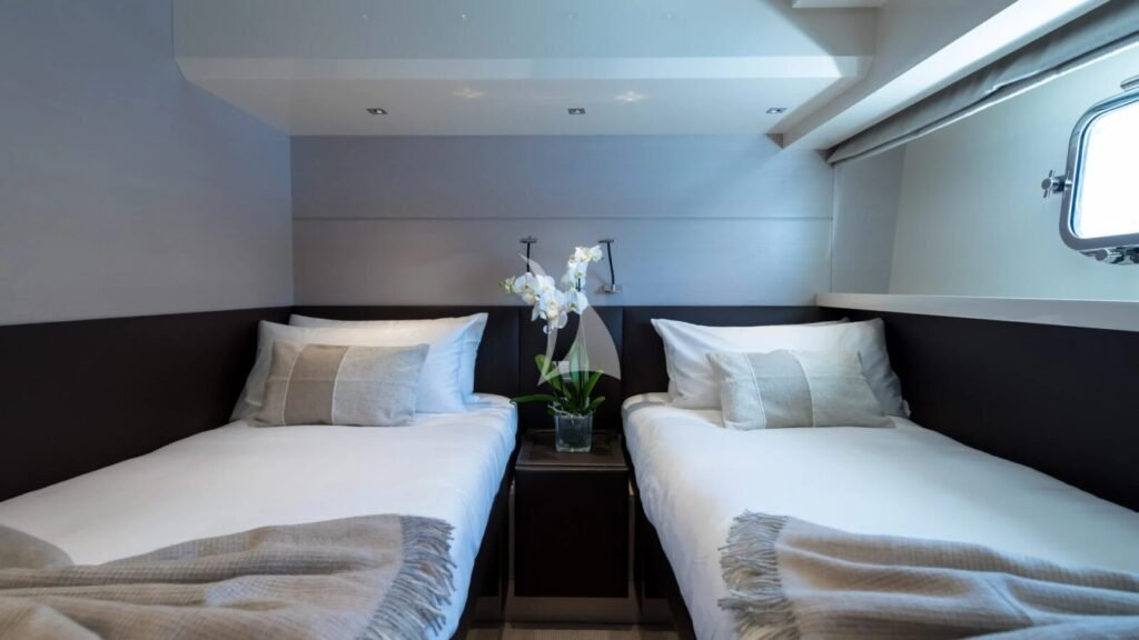 MOONSHOT yacht charter photo