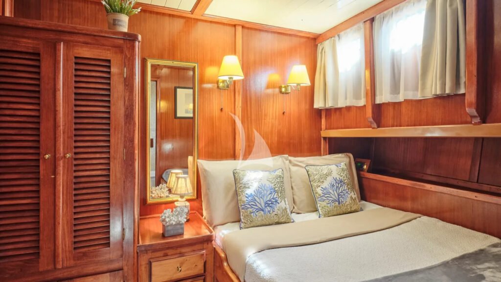 Myra - Double cabin