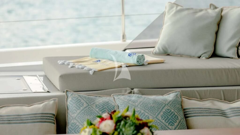 NAMASTE yacht charter photo