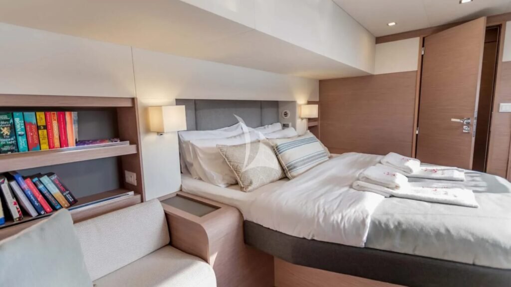 NAMASTE yacht charter photo