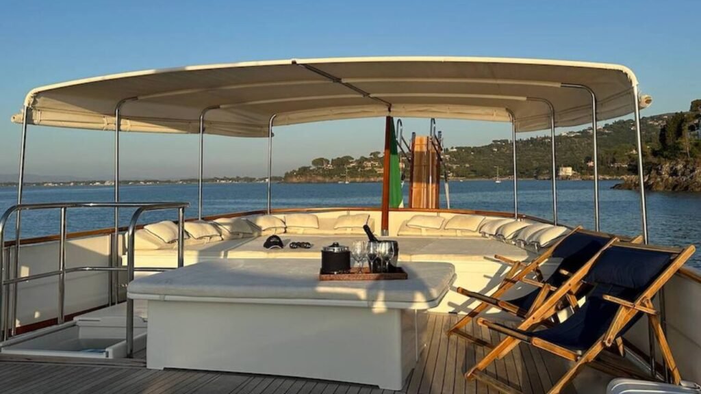 NINA-SPIRIT-OF-THE-WIND yacht photo 6