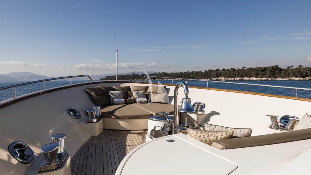 ORIZZONTE - foredeck sun pads