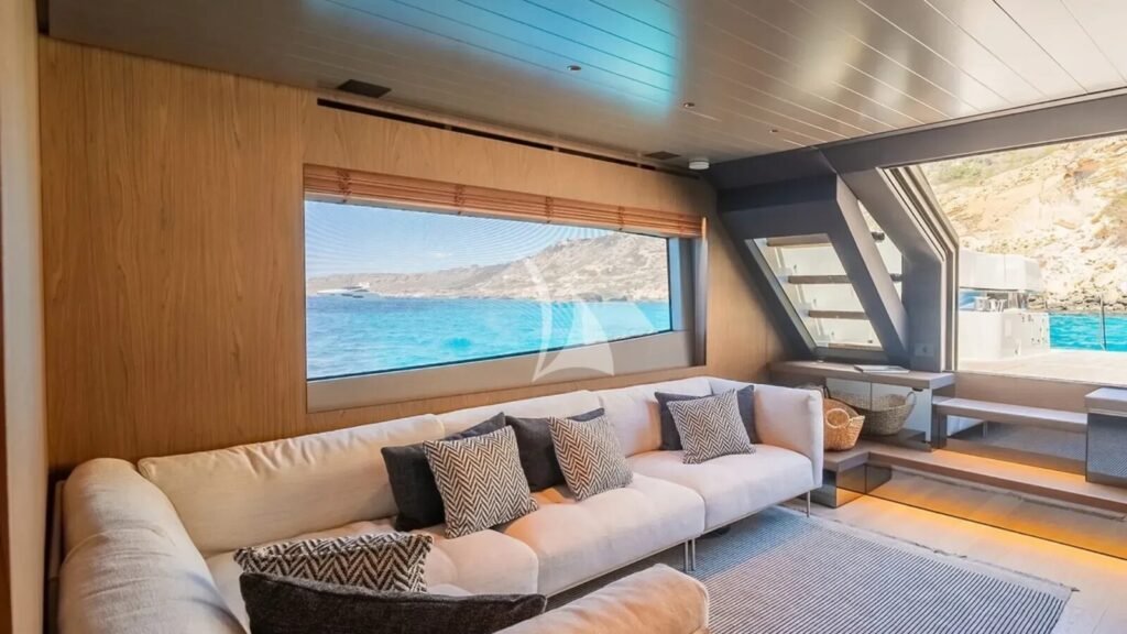 PETITCHET yacht charter photo