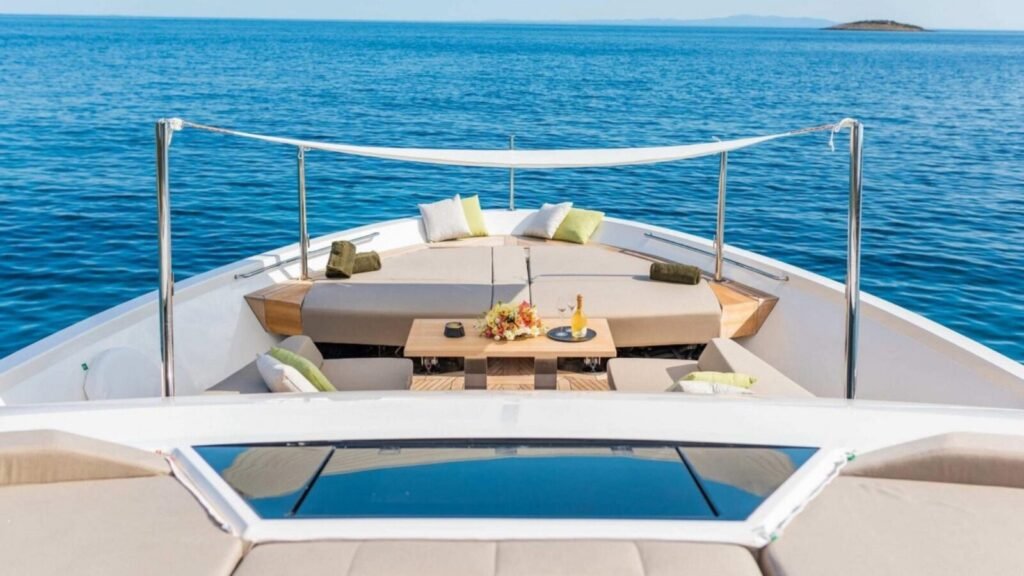 PIOLA yacht photo 2
