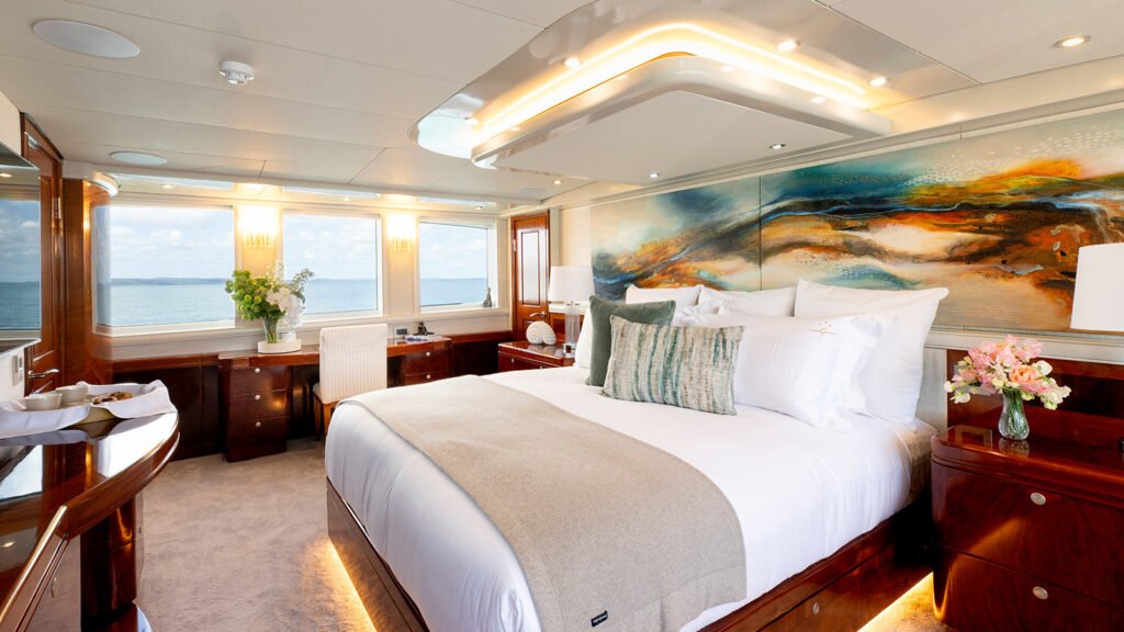 PRINCESS ILUKA yacht for charter