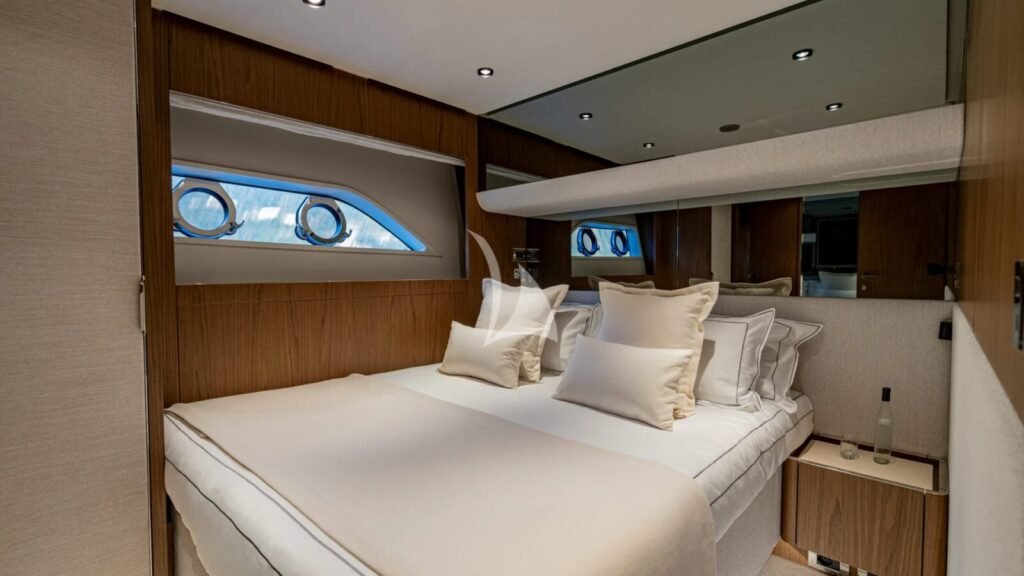 SEA DIAMOND Double cabin