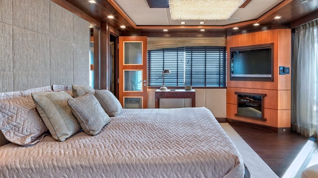 Serenity II master stateroom