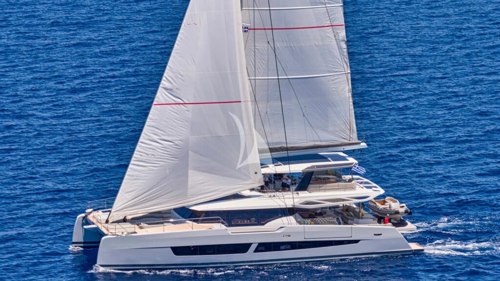 Sol Madinina - Under full sail