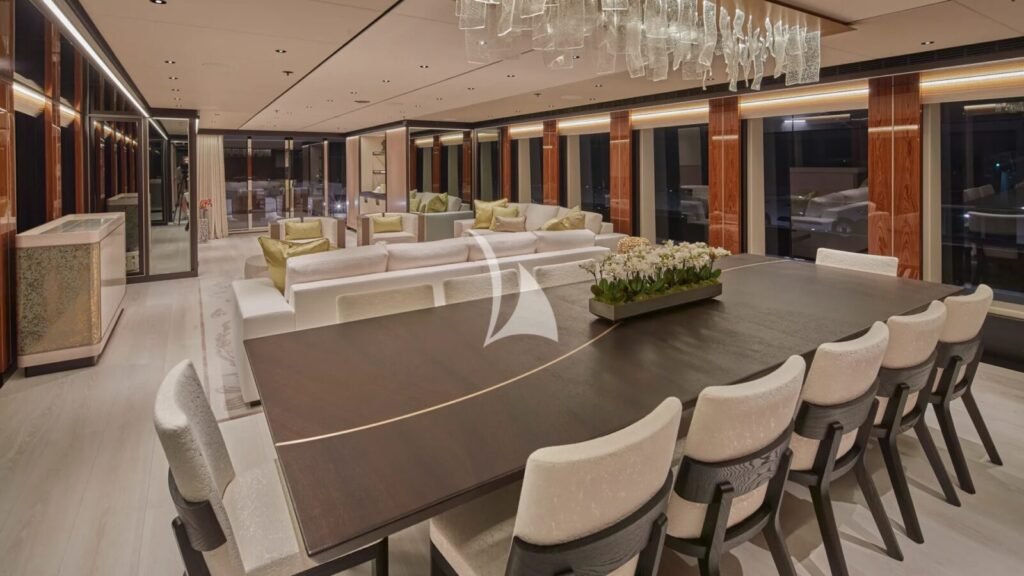 SOLEMATES Formal dining