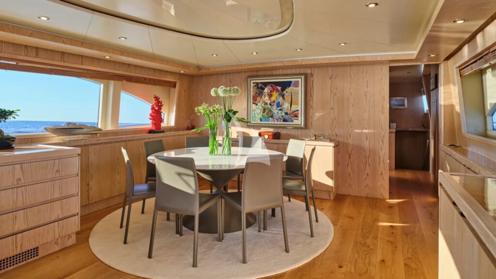STAR LINK - formal dining