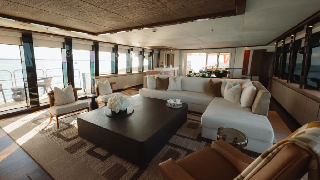 Thunder - Palmer Johnson 44m charter yacht - image 18