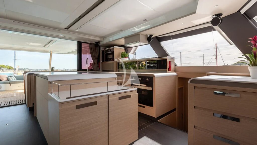 VAGATOR - Galley