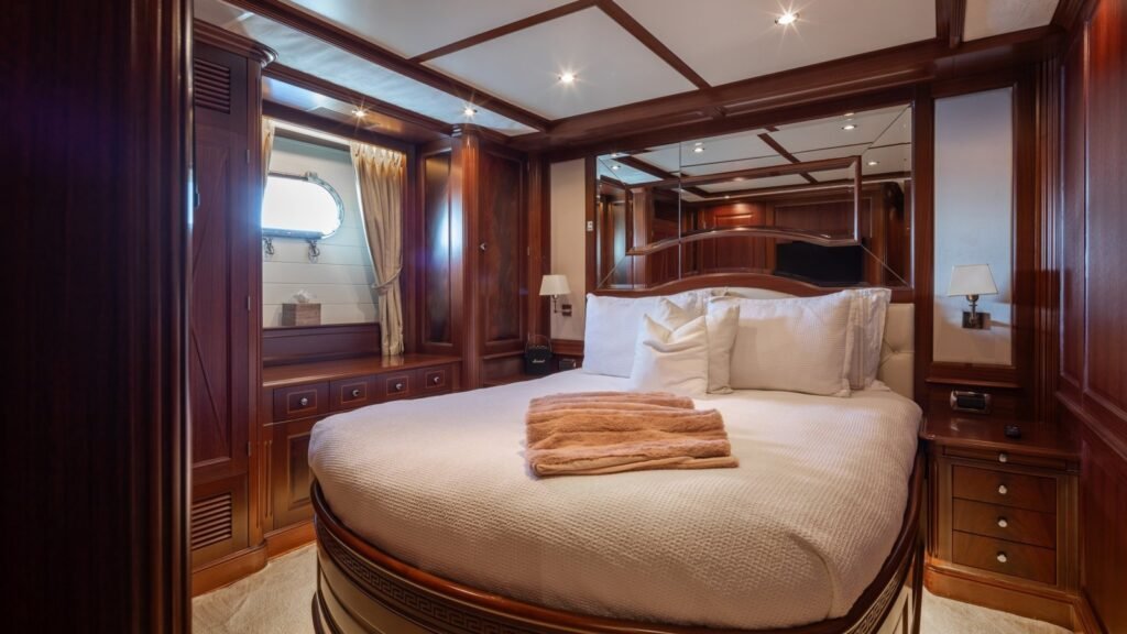 VIRTUE - Guest double cabin