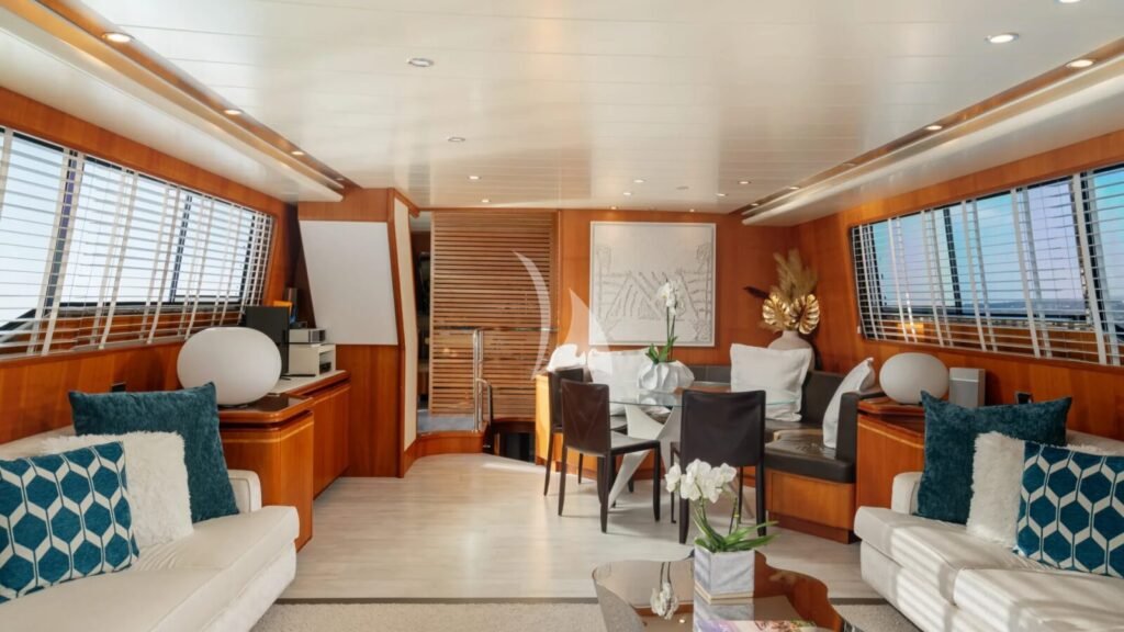 WHITEHAVEN yacht charter photo