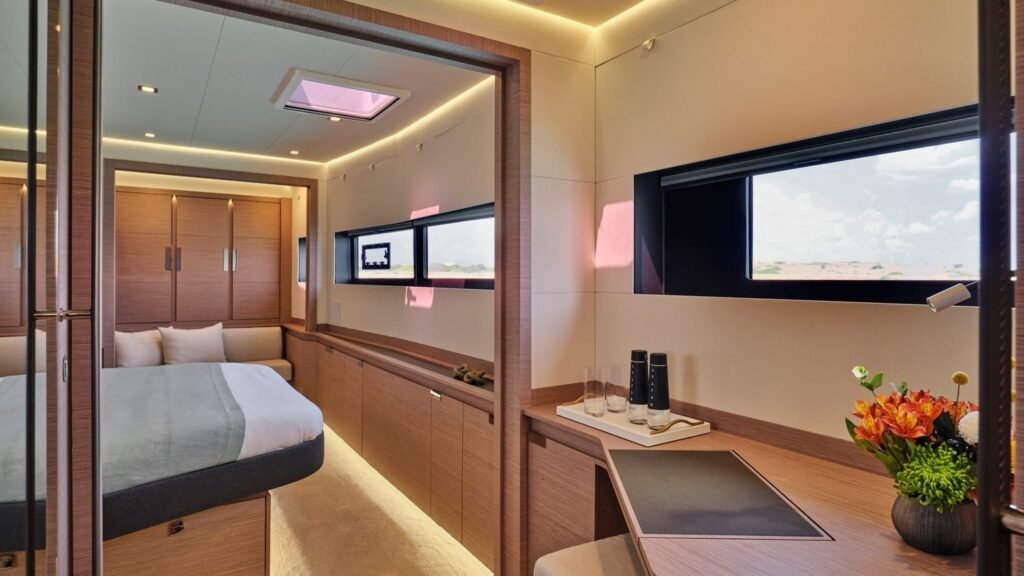 Elly VIP cabin