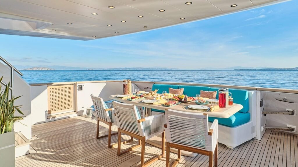 Aft deck dining on board LOANA