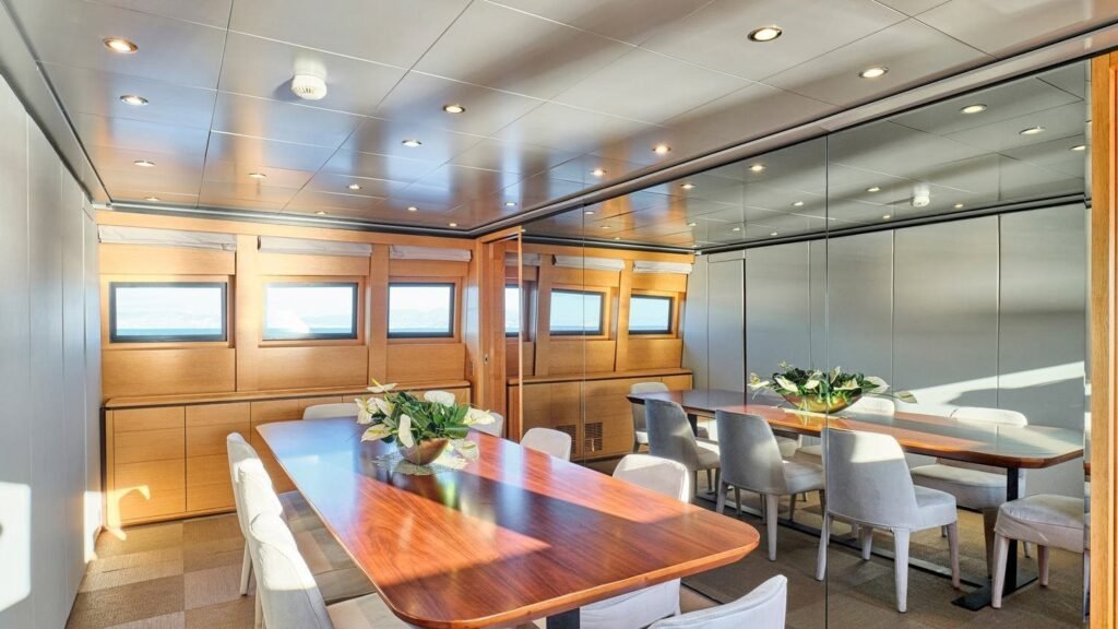 Formal dining on board LOANA