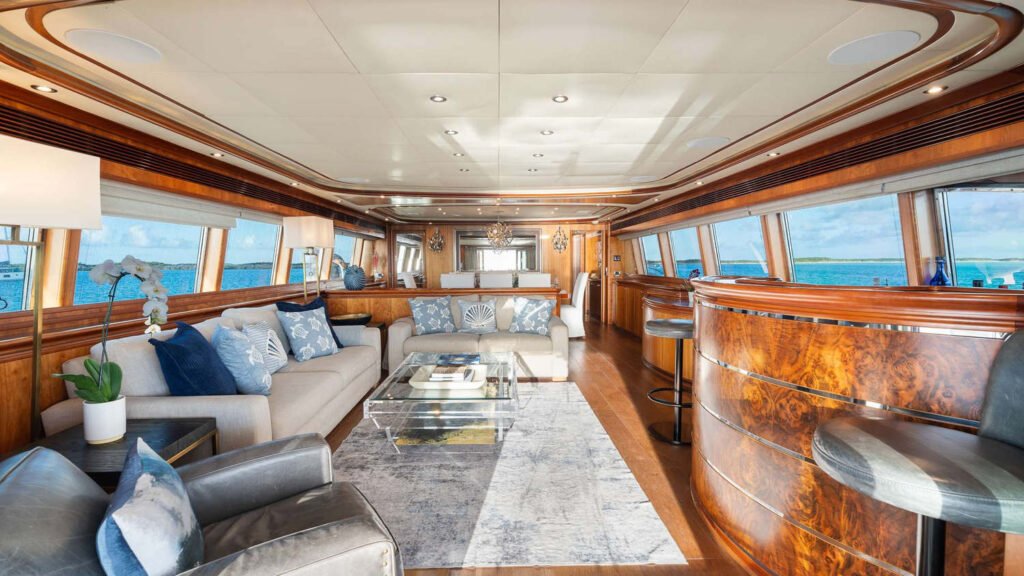 Main salon aboard MAMBO