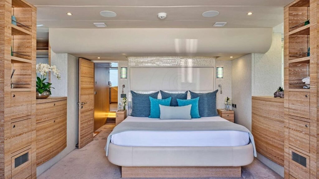 Master stateroom on board SAMARA