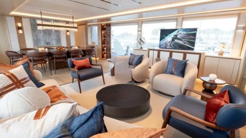 ADASTRA yacht