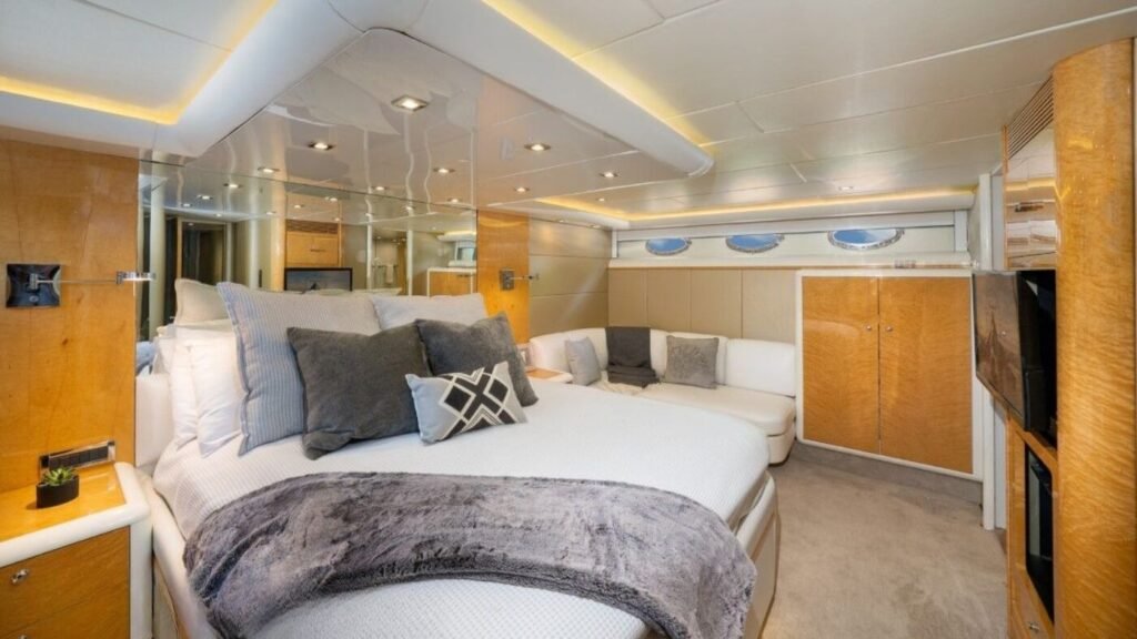 AFFORDED LEISURE charter yacht