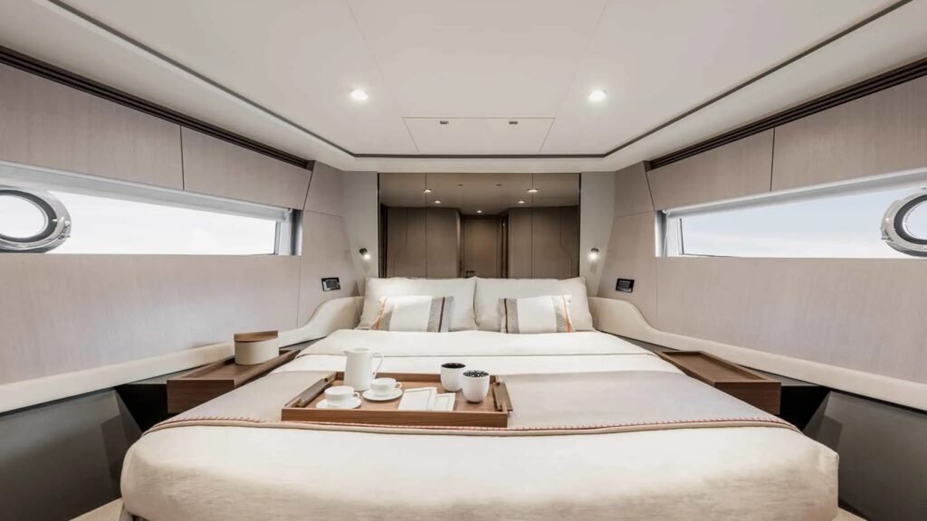 ALE II VIP suite