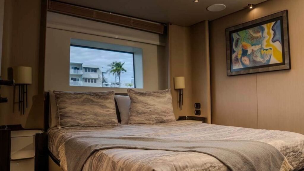 ALEGRIA guest cabin