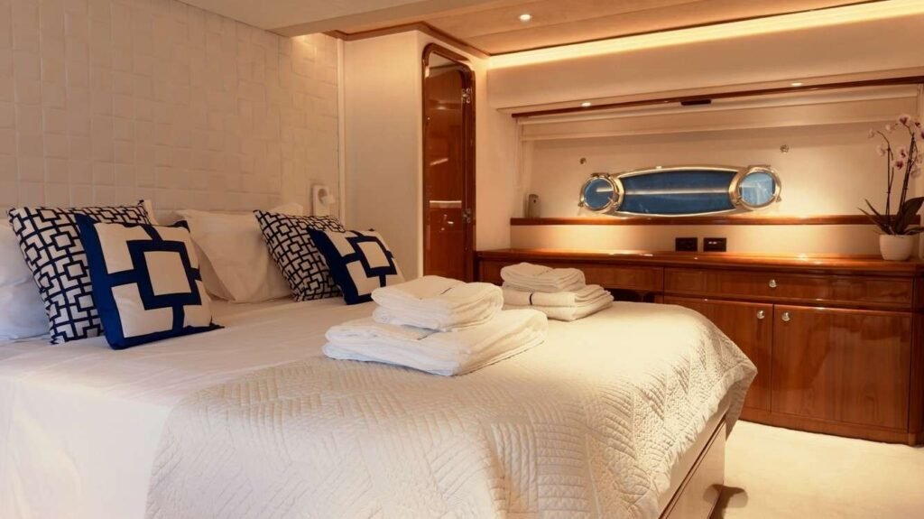 ARCELIA master suite