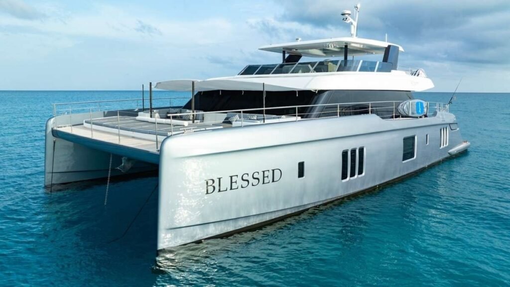 BLESSED Sunreef 80 power catamaran profile
