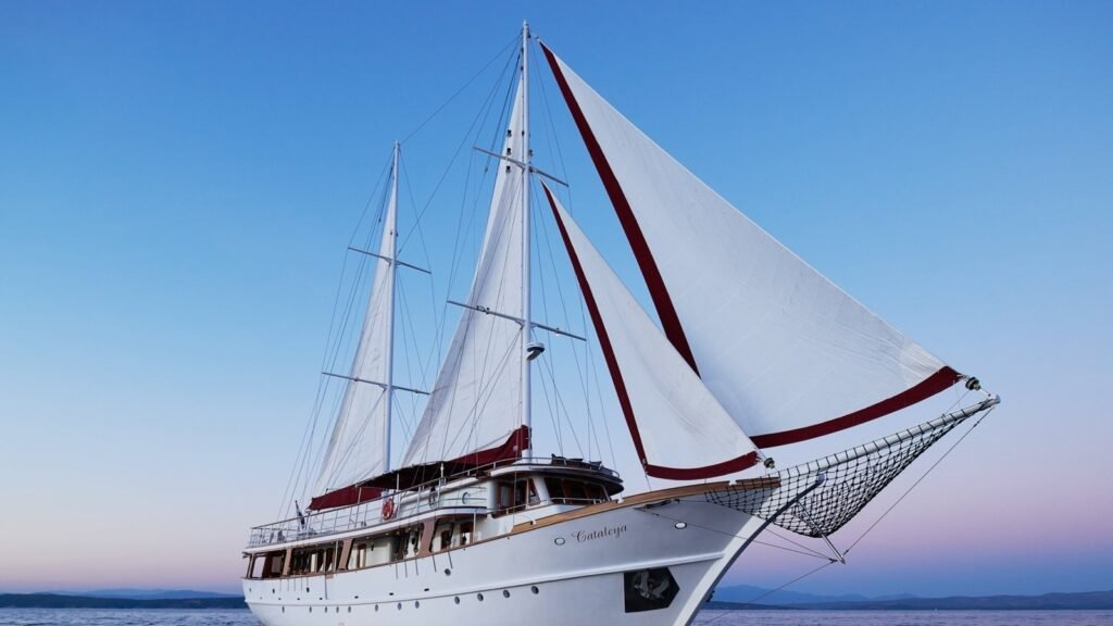 CATALEYA gulet under sail