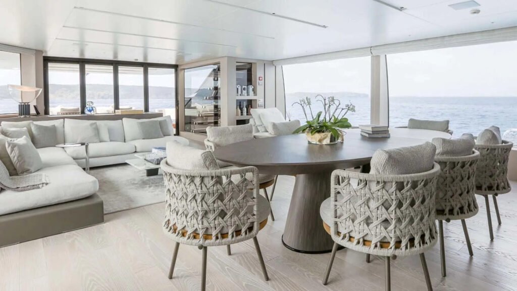 COOL Sanlorenzo 37m motor yacht formal dining