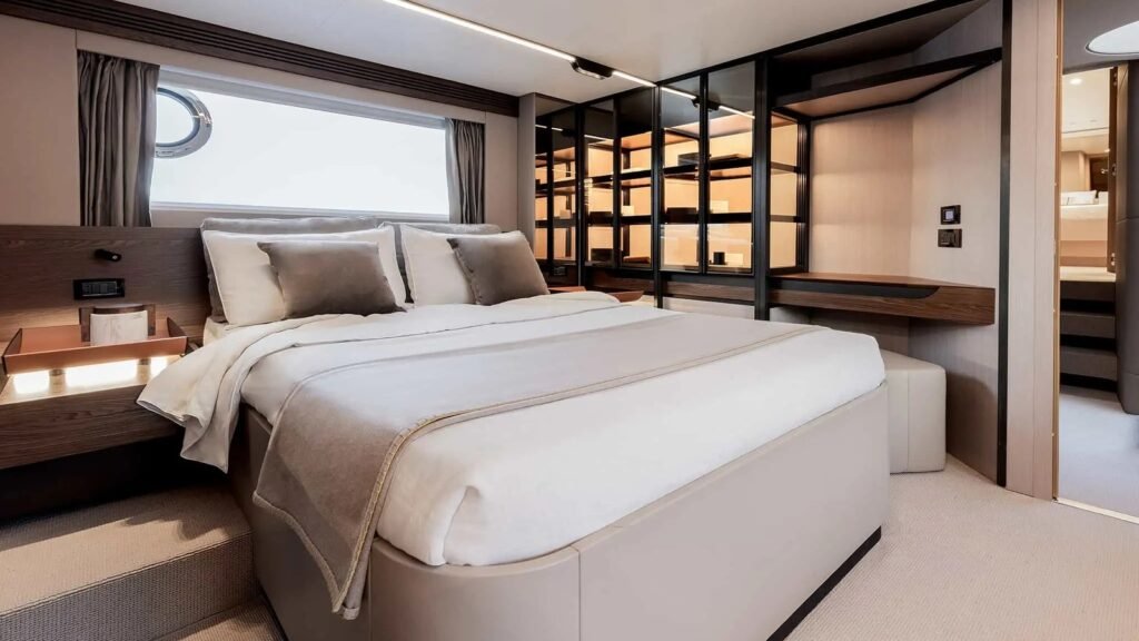 DIVINA Master Suite