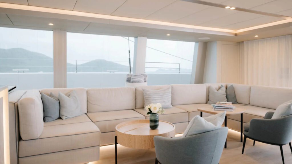 ENTRE 4 Sunreef sailing catamaran 6