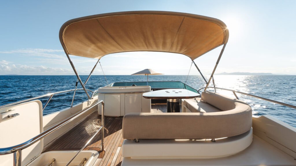 ETERNO sun deck