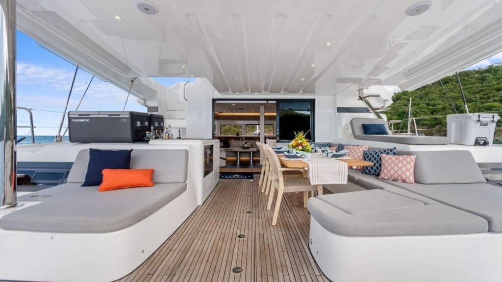 EVENSTAR charter yacht