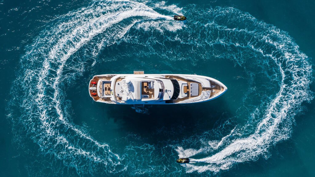 GEORGE P Sunseeker motor yacht - aerial view underway
