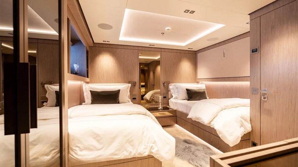 GIOIA - twin guest cabin