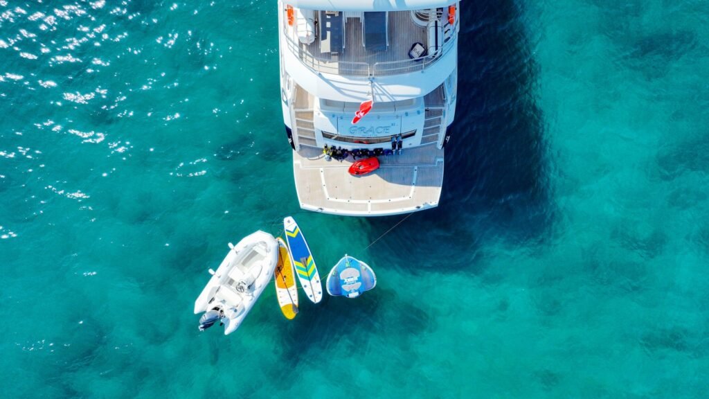 GRACE XI swim platform with water toys