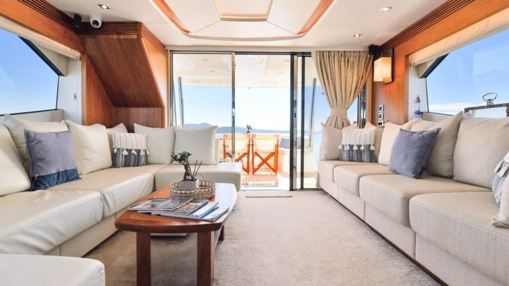 GRACE XI salon lounge