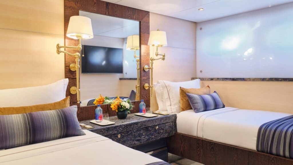 Highlander twin stateroom