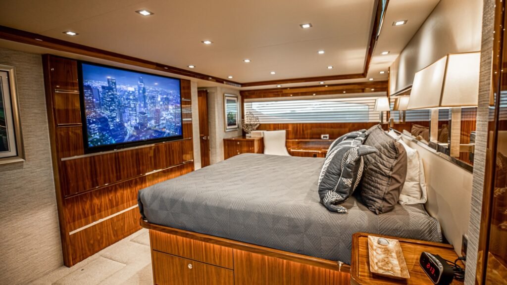 INDIGO master suite