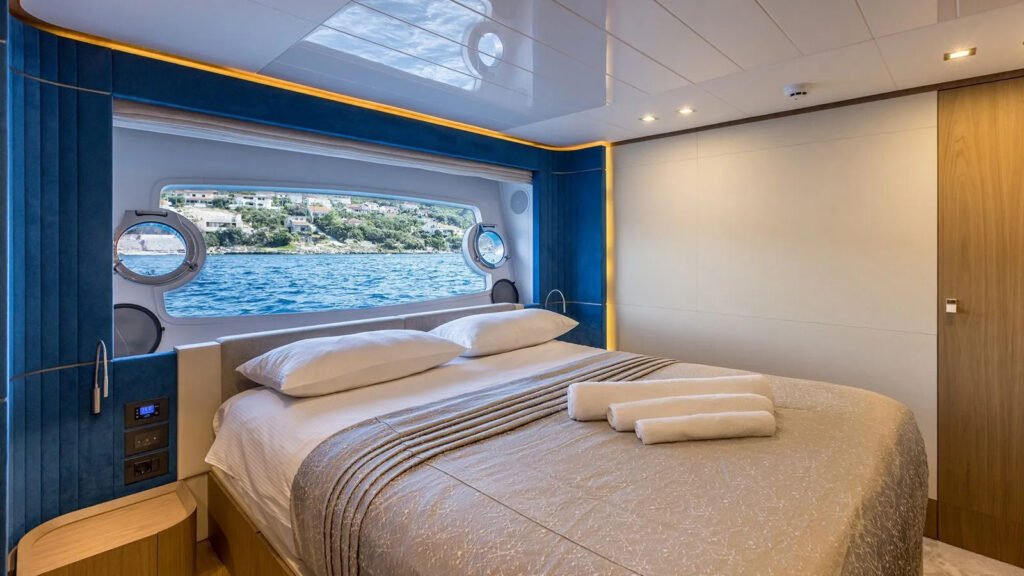 KATARIINA XO guest double cabin