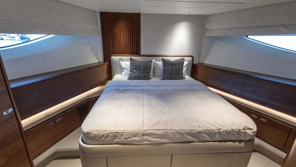 KORA VIP cabin